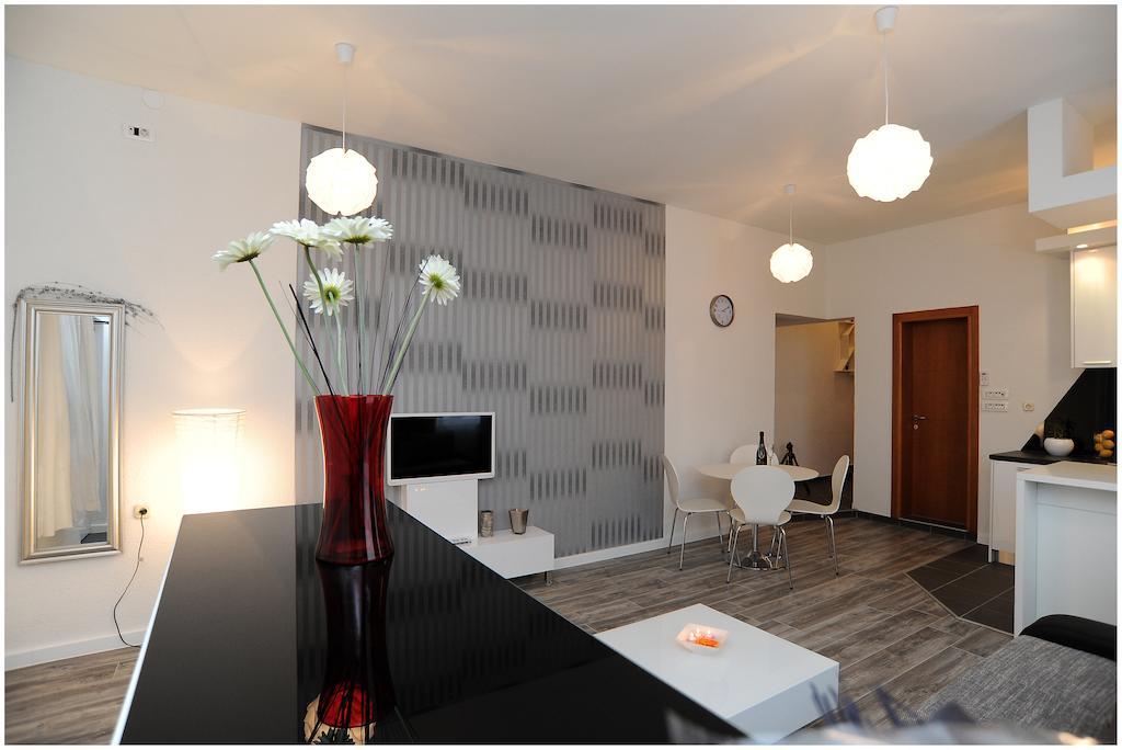 Guest House D&G -I Apartment & Room Zadar Værelse billede